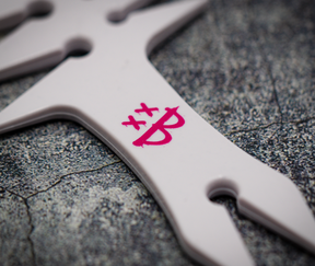 TeXBarber Comb White